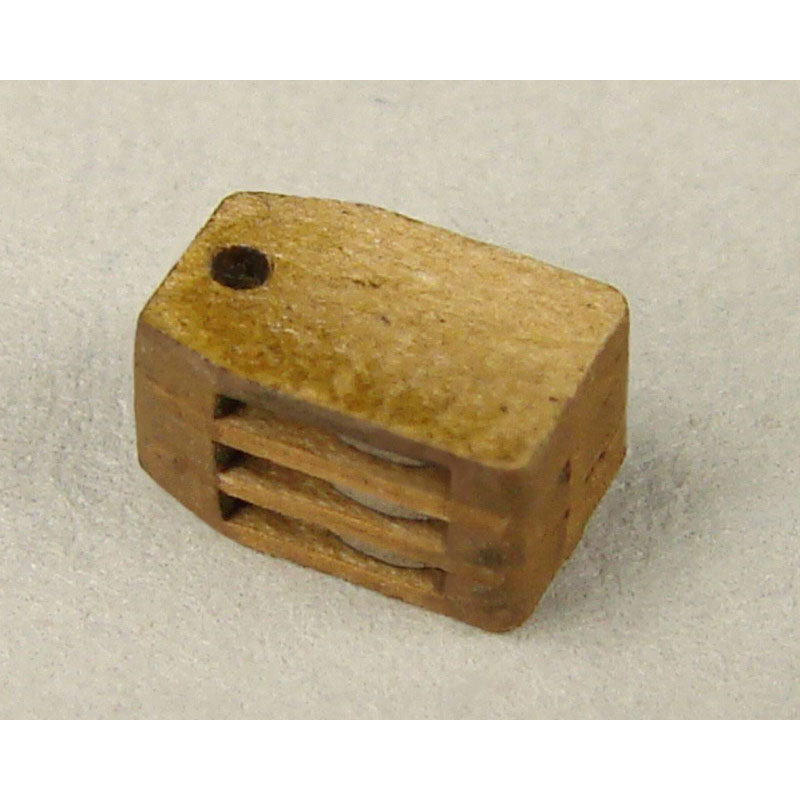 Klick zeigt Details von Dreifachblock Karton 5,5 mm (ShipYard Bausatz)